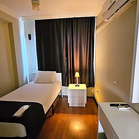 Hotel Sever